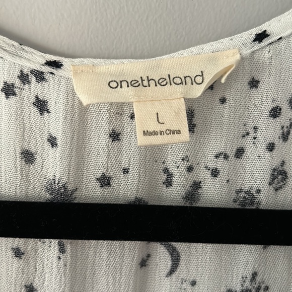 Wrap dress size large - Picture 2 of 3